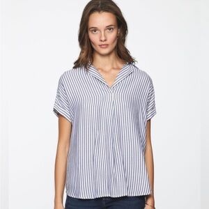 BeachLunchLounge collection striped size Large shirt